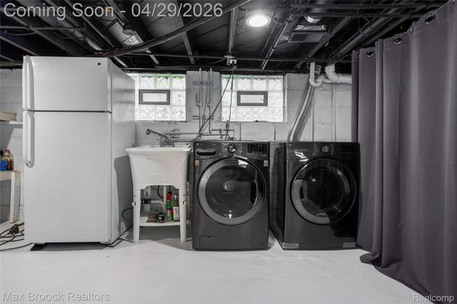 465 Pearson Street, Ferndale, MI 48220