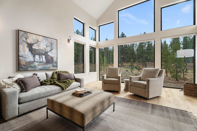 18257 Forestbrook Lp 24, Bend, OR 97707