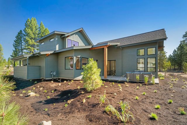 18257 Forestbrook Lp 24, Bend, OR 97707