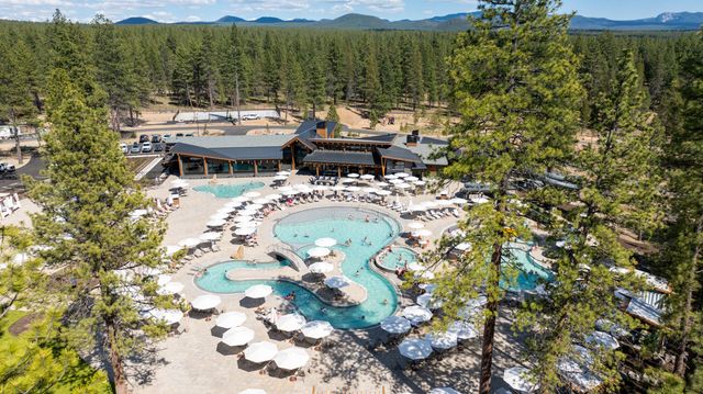 18257 Forestbrook Lp 24, Bend, OR 97707