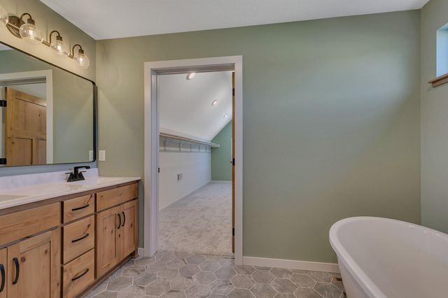 6624 Captains Circle NW, Sauk Rapids, MN 56379