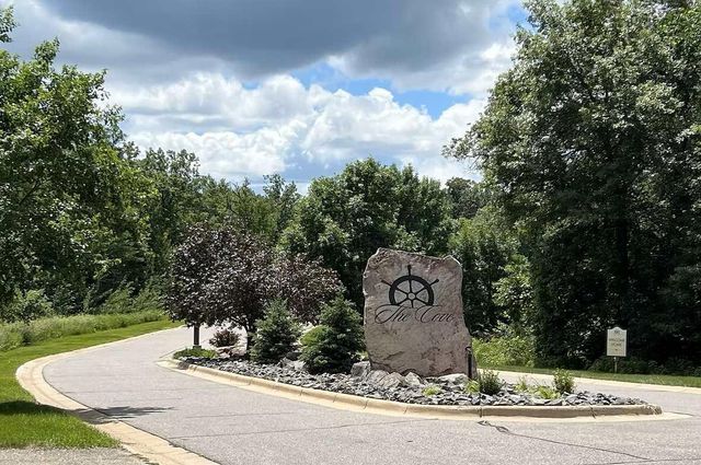6624 Captains Circle NW, Sauk Rapids, MN 56379