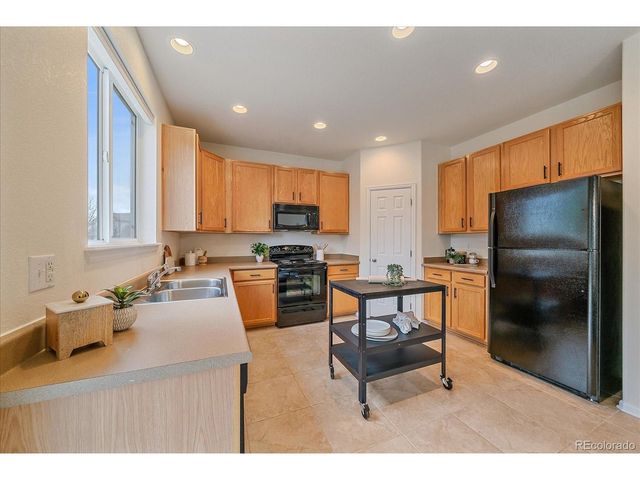 3098 Meadowbrook Pl, Dacono, CO 80514