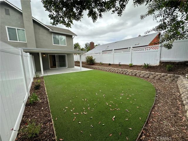 1155 Currier Avenue, Simi Valley, CA 93065