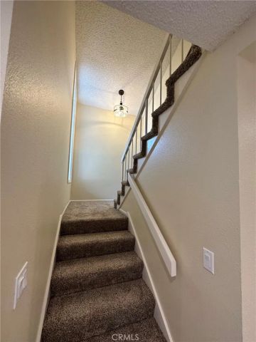 1155 Currier Avenue, Simi Valley, CA 93065