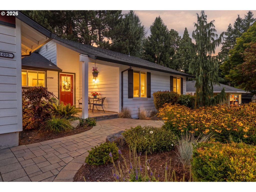 11495 Sw SPRINGWOOD Dr, Tigard, OR 97223