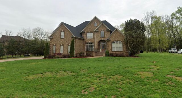 5418 Stonewood Dr, Smyrna, TN 37167