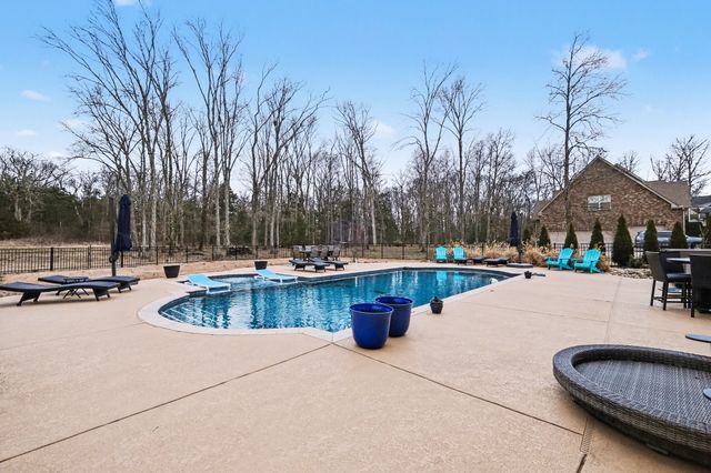 5418 Stonewood Dr, Smyrna, TN 37167