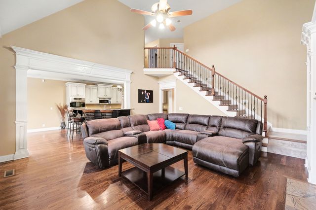 5418 Stonewood Dr, Smyrna, TN 37167