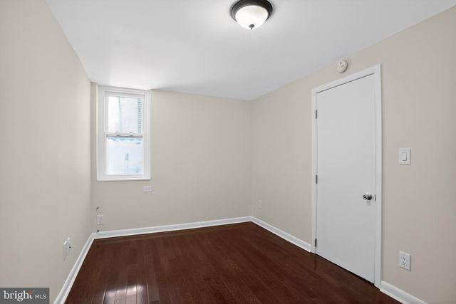 933 FERNON ST, Philadelphia, PA 19148
