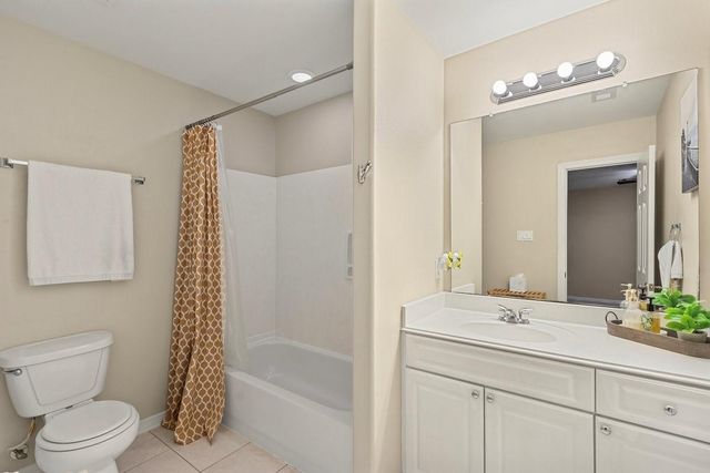 2865 Westhollow Drive 3, Houston, TX 77082