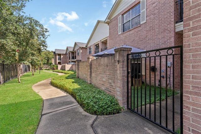 2865 Westhollow Drive 3, Houston, TX 77082