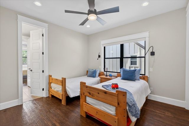2005 Emma Drive, Tool, TX 75143