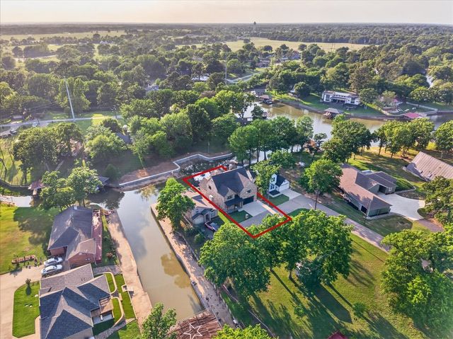 2005 Emma Drive, Tool, TX 75143