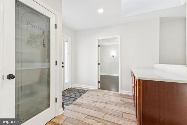 22810 RIDGE RD, Germantown, MD 20876