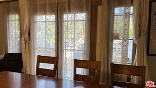 957 5th Avenue, Los Angeles, CA 90019
