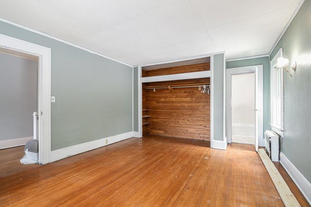 904 S 7Th Street, Goshen, IN 46526