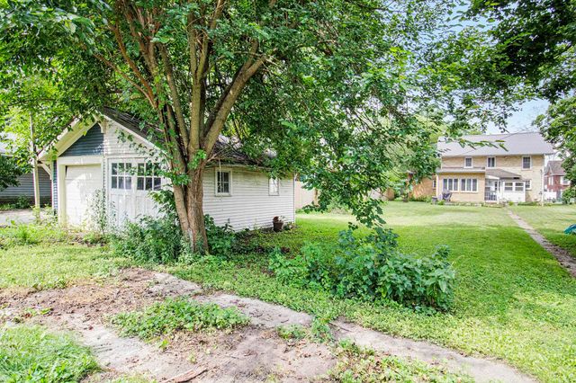 904 S 7Th Street, Goshen, IN 46526