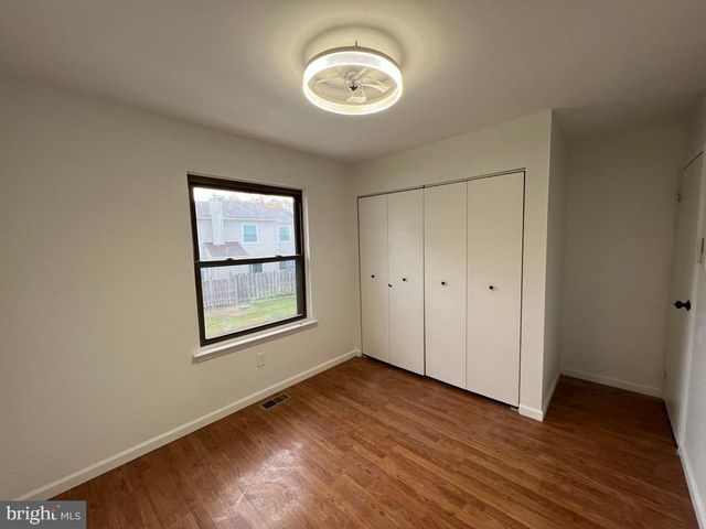 246 FIR TREE CT, Marlton, NJ 08053