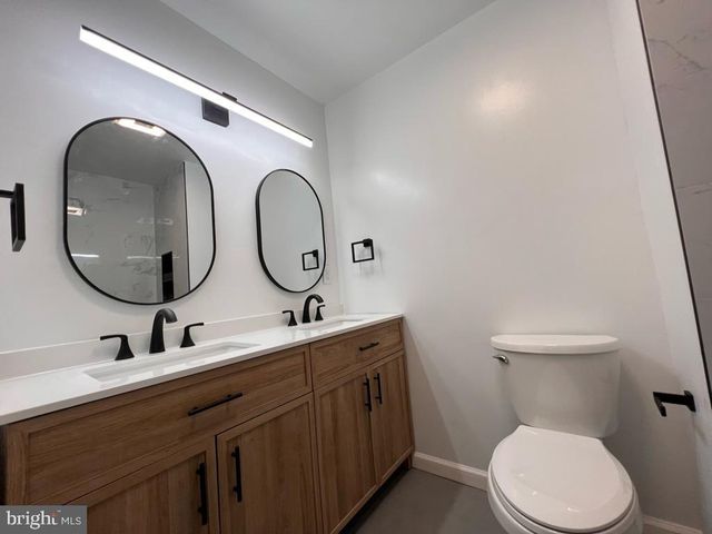 246 FIR TREE CT, Marlton, NJ 08053