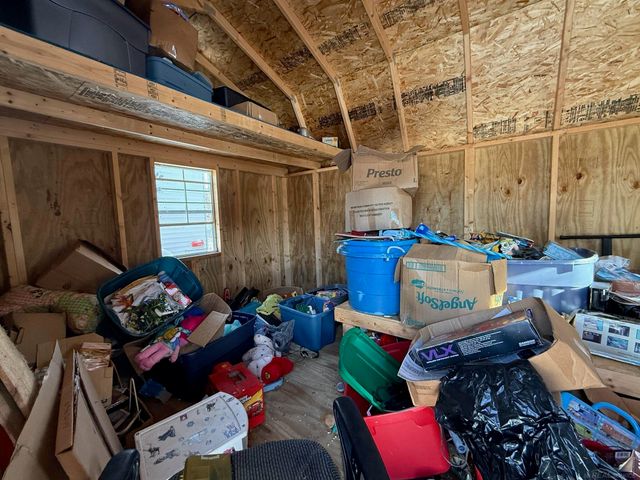 161 W Ludington Drive, Farwell, MI 48622