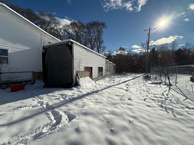 161 W Ludington Drive, Farwell, MI 48622