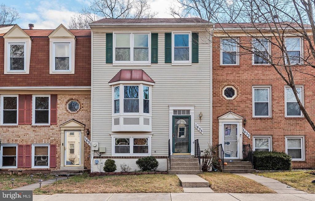 1635 HOWARD CHAPEL CT, Crofton, MD 21114