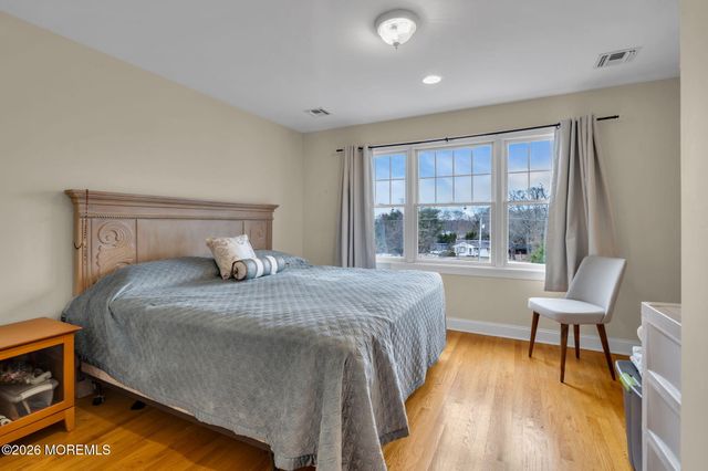 231 Friendship Road, Howell, NJ 07731