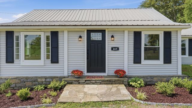 469 Fred Cooper Rd, Mcminnville, TN 37110