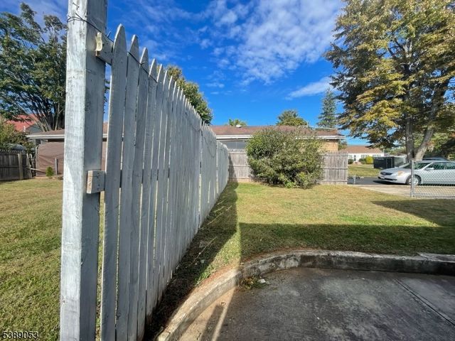 206 Bathgate Ave, South Bound Brook Boro, NJ 08880