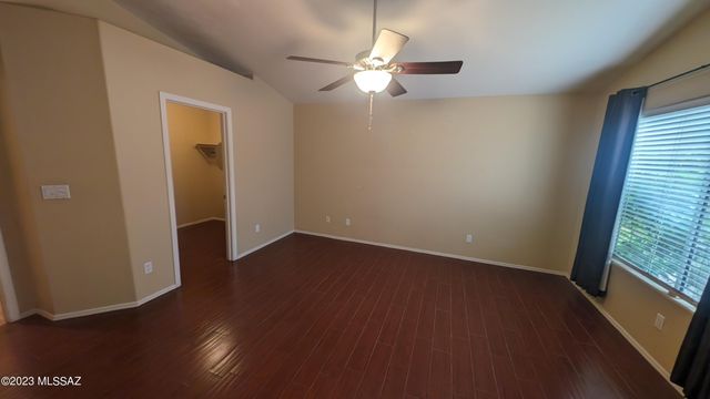 2520 W Tom Watson Drive, Tucson, AZ 85742