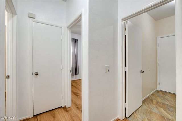 7821 Smokerise Court, Las Vegas, NV 89131