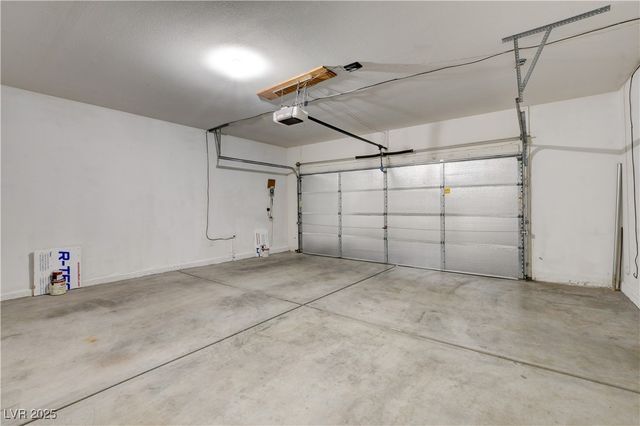 7821 Smokerise Court, Las Vegas, NV 89131