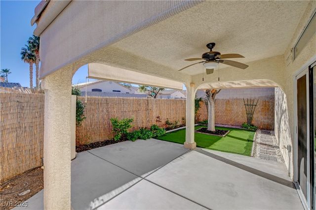 7821 Smokerise Court, Las Vegas, NV 89131