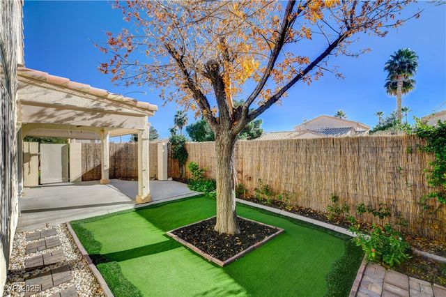 7821 Smokerise Court, Las Vegas, NV 89131