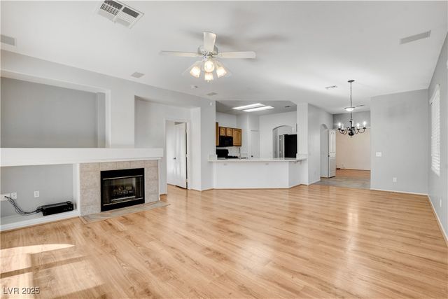 7821 Smokerise Court, Las Vegas, NV 89131