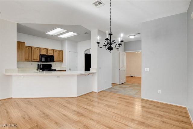 7821 Smokerise Court, Las Vegas, NV 89131