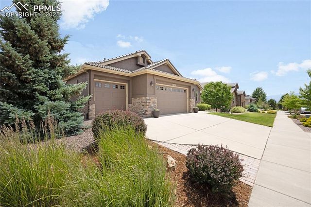 1131 Old North Gate Road, Colorado Springs, CO 80921
