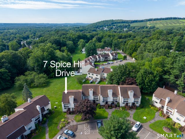 7 Spice Hill Drive 7, Wallingford, CT 06492