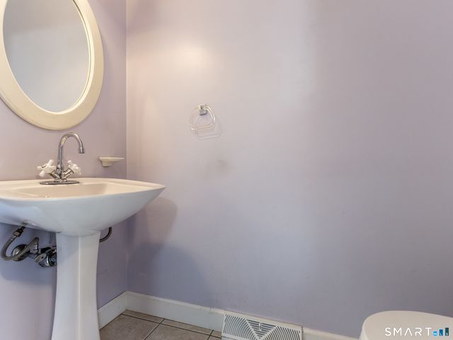 7 Spice Hill Drive 7, Wallingford, CT 06492