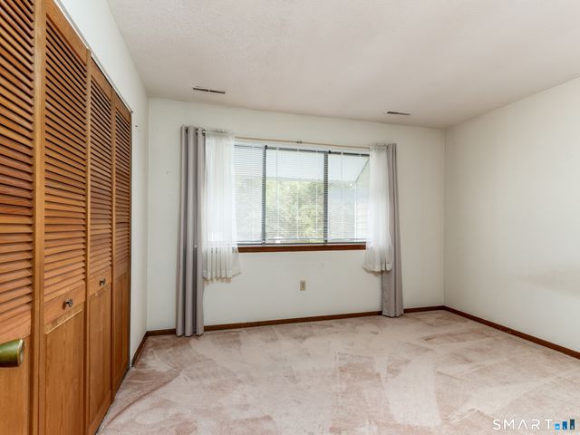 7 Spice Hill Drive 7, Wallingford, CT 06492