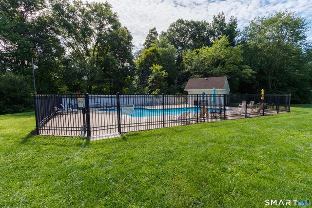 7 Spice Hill Drive 7, Wallingford, CT 06492