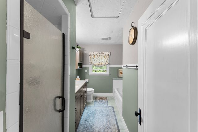 252 Hillcrest Avenue, Davenport, IA 52803