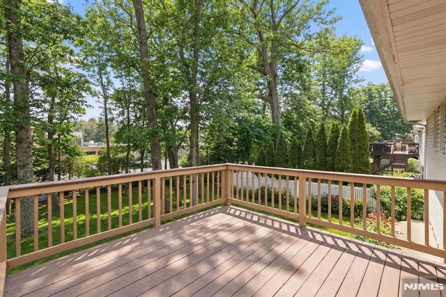 282 Nottingham Road, Ramsey, NJ 07446