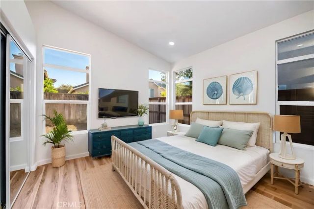 4888 Ellington, Ventura, CA 93003