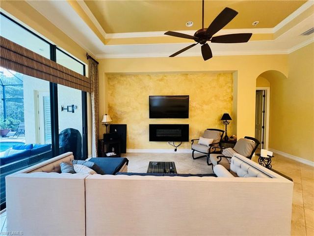 15903 Secoya Reserve CIR, Naples, FL 34110