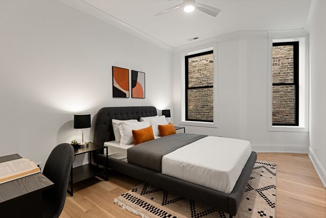 3711 N Magnolia Avenue, Chicago, IL 60613