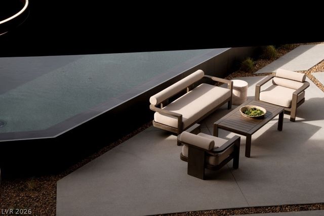 12 Chisel Crest Court, Henderson, NV 89012