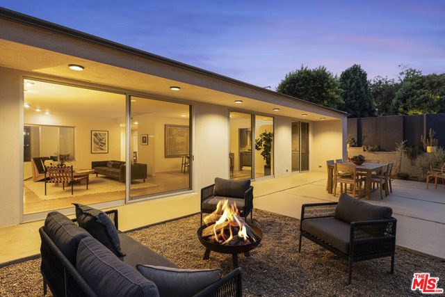 3842 Cazador Street, Los Angeles, CA 90065