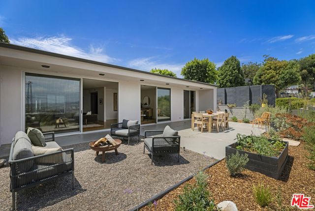 3842 Cazador Street, Los Angeles, CA 90065